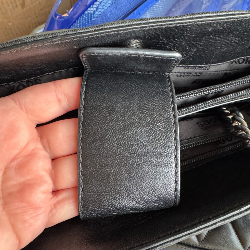 Michael Kors Black Leather Tote Bag with Chain Detail - Picture 9 of 9